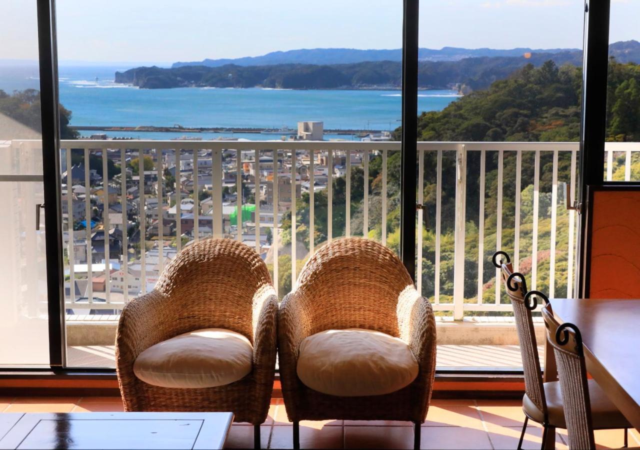 Katsuura Hilltop Hotel & Residence Ngoại thất bức ảnh